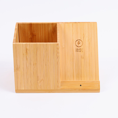 2023 Nuovo portatelefono stile di design CLASSICO Multifunzionale 6 in1 Dock Stand di ricarica rapida wireless